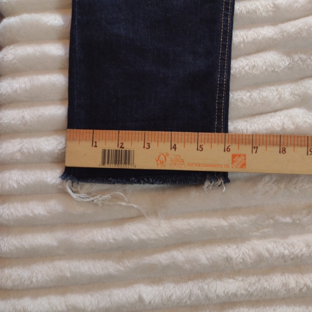 rag & bone Dre Low Rise Boyfriend Jeans Womens 32 Dark Wash/Yesler Frayed Hem - Picture 13 of 15